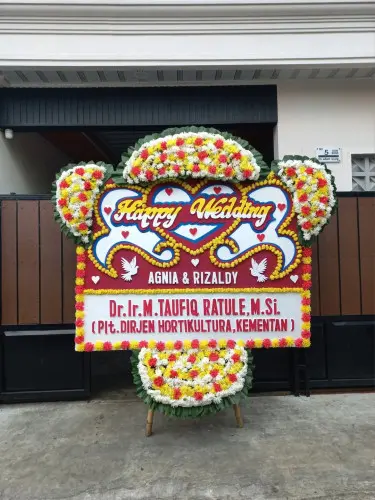Papan Bunga Pernikahan kembangan utara